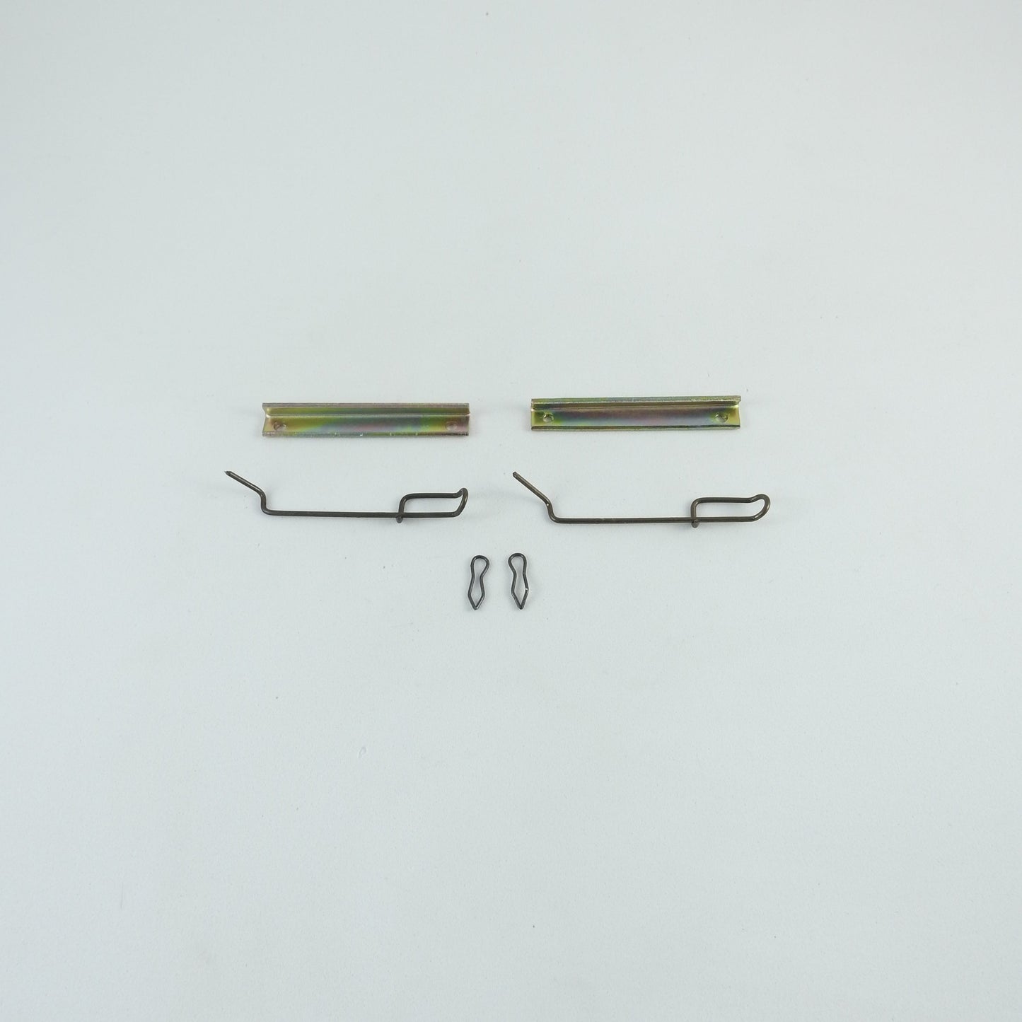 ANTIRUIDOS RENAULT 9 (CHAVETA MORDAZA)