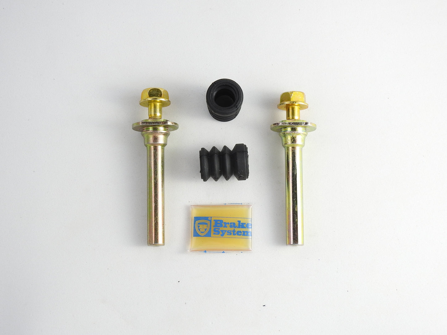 KIT MORDAZA SANG YOUNG KORANDO