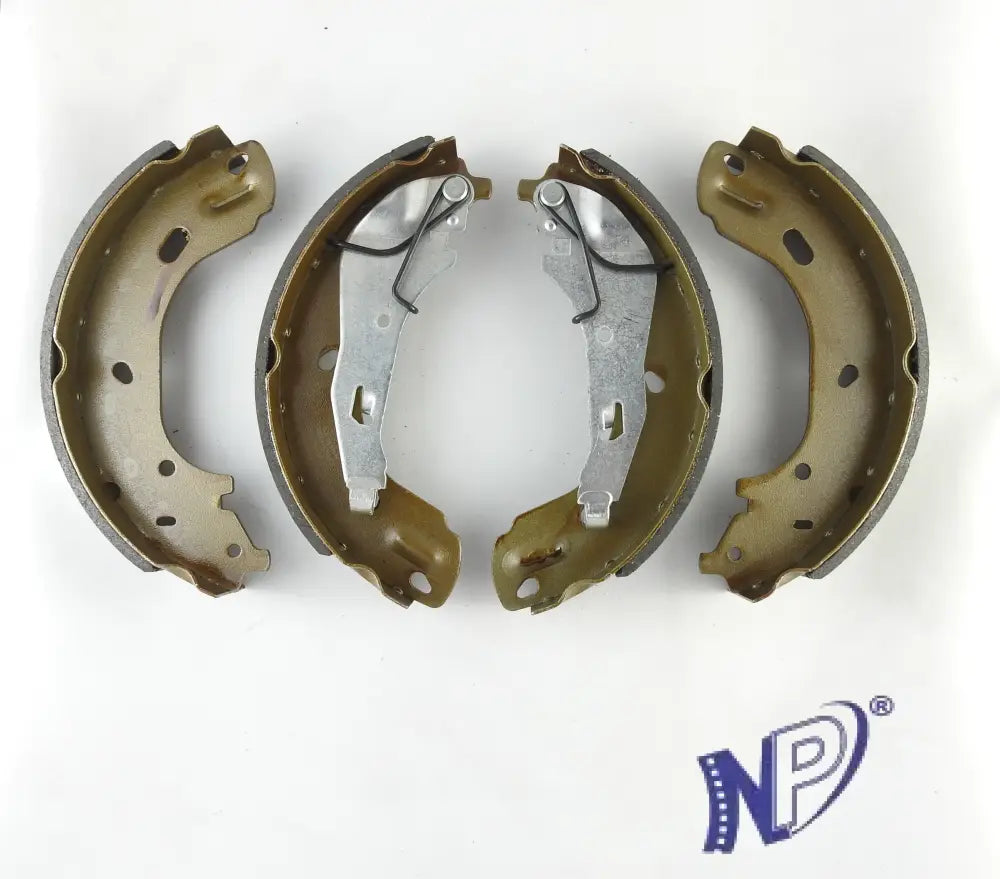 ZAPATAS NISSAN FRONTIER 15… NP300 4X2 - 4X4 - ZAPATA FRENO